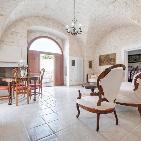 Dimora Lucrezia - Big & Central Apatment With Parking Ostuni Exterior foto